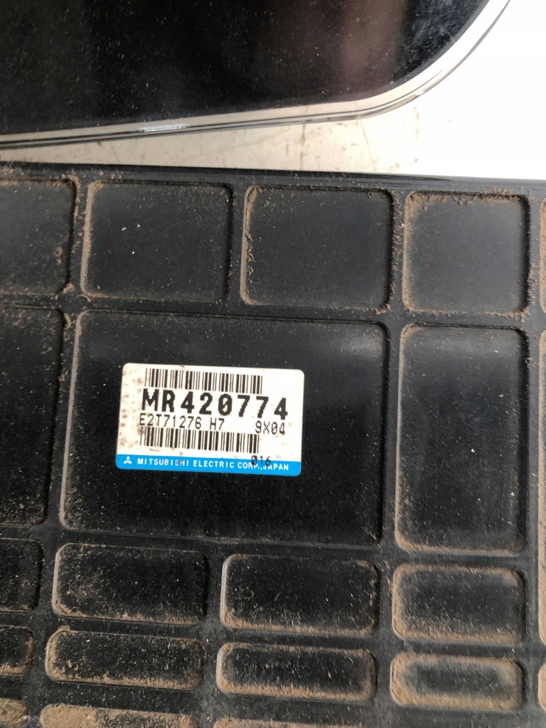 фото №4, Блок керування набір стартовий mitsubishi space star 1.3 mr420774