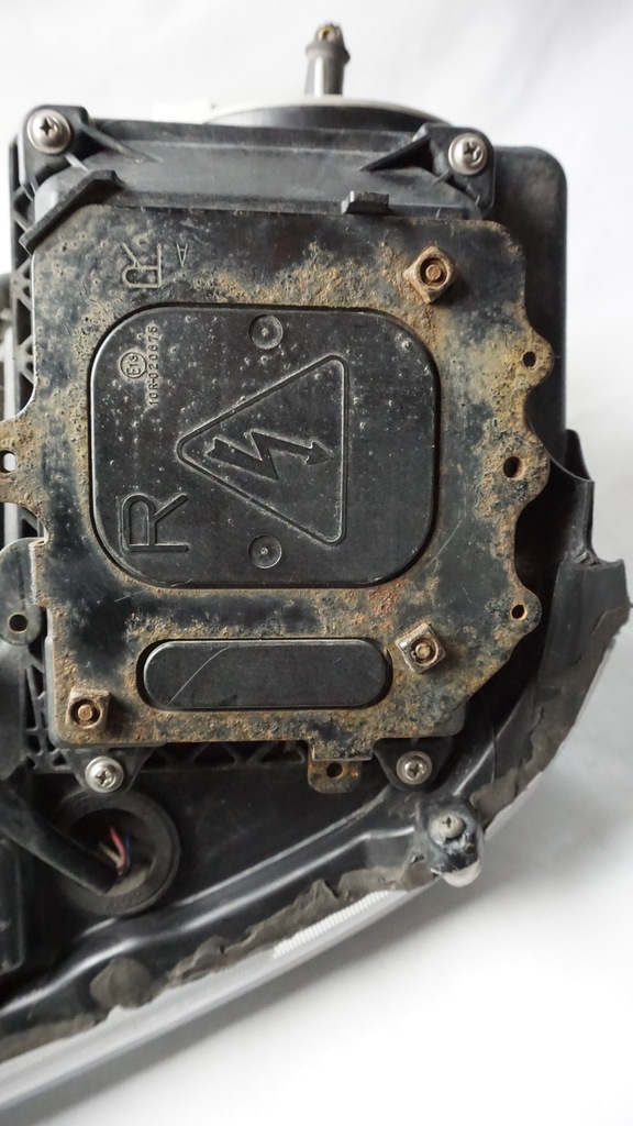 фото №13, Лампа права ксенон lexus rx 300 330 350 400