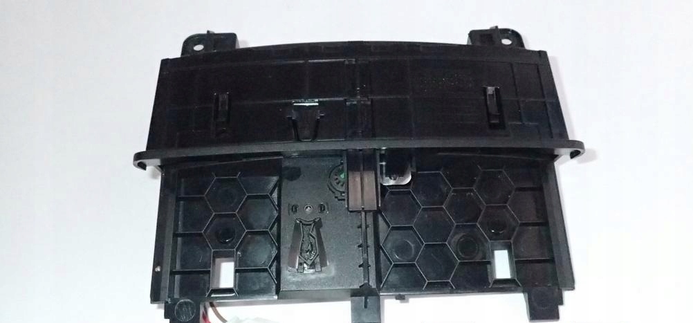 фото №7, Механізм попільнички перед 4l0857951 audi q7 4l