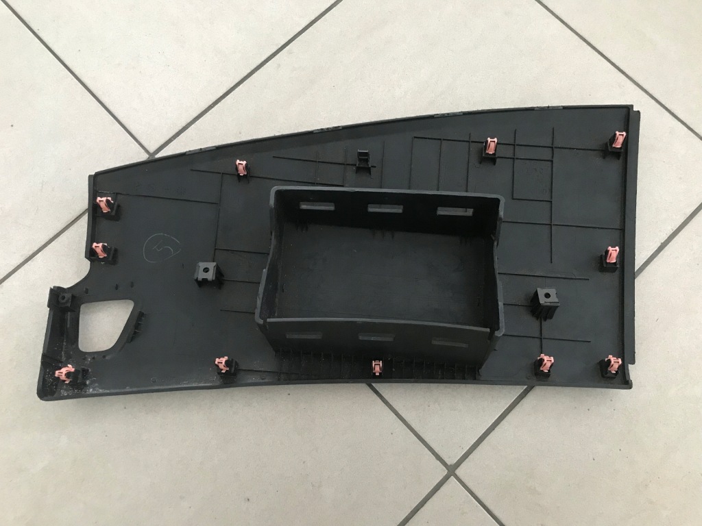 Заглушка подушки безопасности пассажира подушка безопасности suzuki s-cross sx4 13- 16- 73910-61m1 Цена