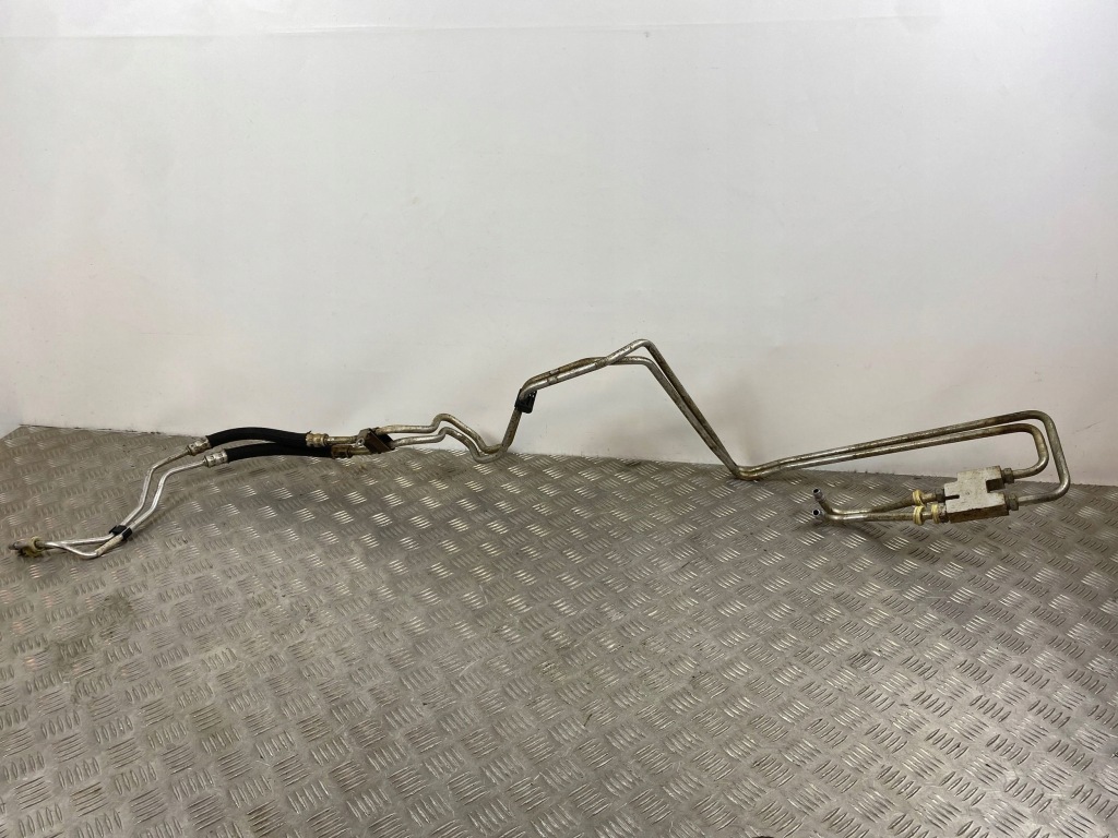 2015 jeep grand cherokee шланг радиатора масла коробки 0918130730 Недорого