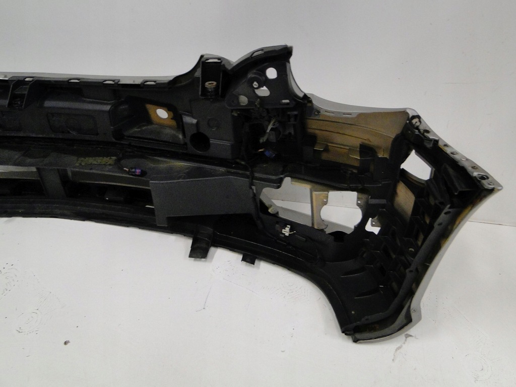 фото №13, Mercedes r w251 251 бампер передній amg na датчики pts bez омивача