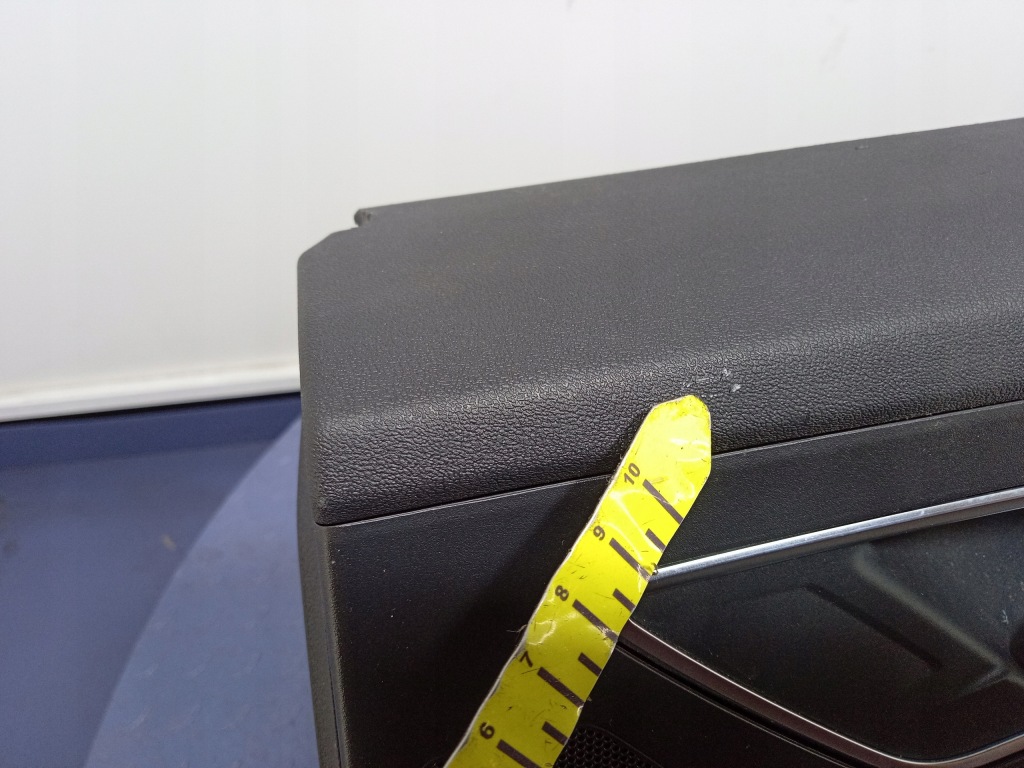 фото №8, Audi q4 e-tron sportback обшивка оббивка двері задня права 89a867308a