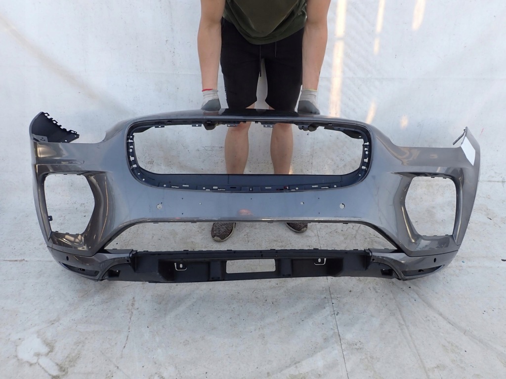 фото №2, Jaguar e-pace r-dynamic 17- бампер перед pdc