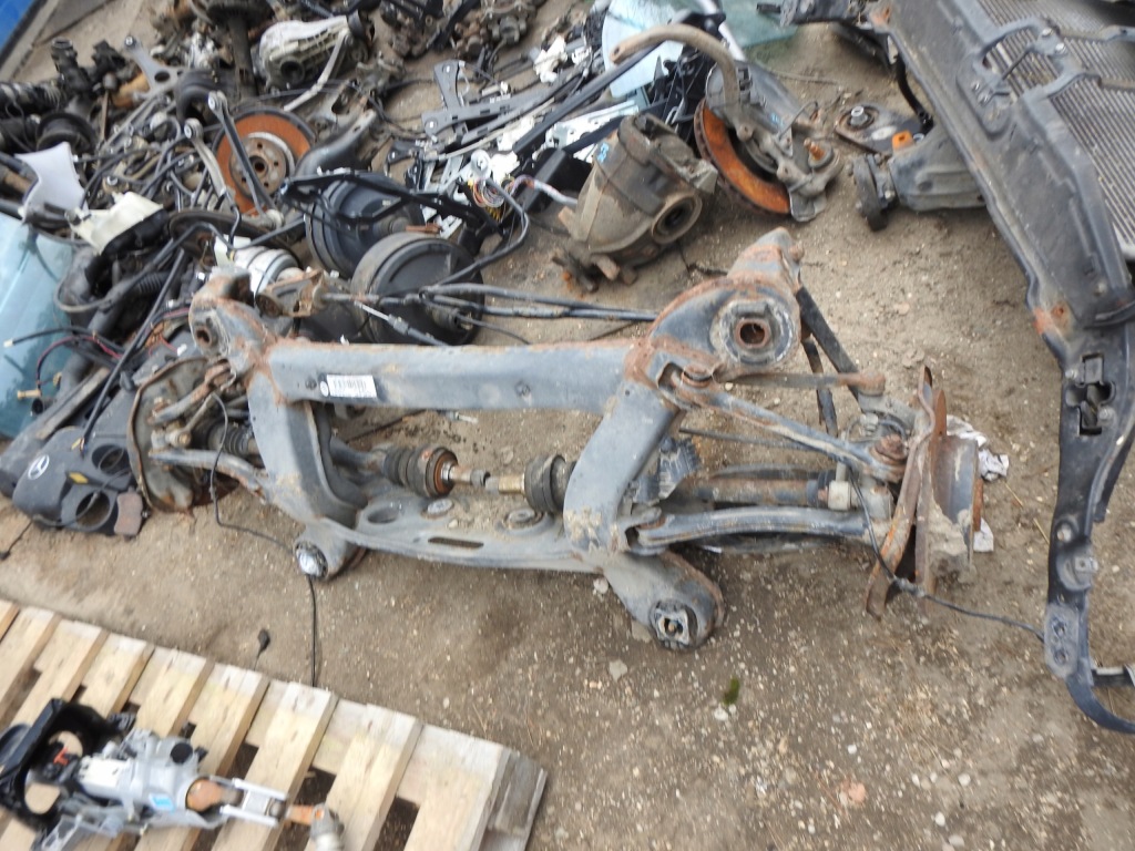 фото №1, Подрамник подрамник подрамник задняя mercedes w203 w209 clk