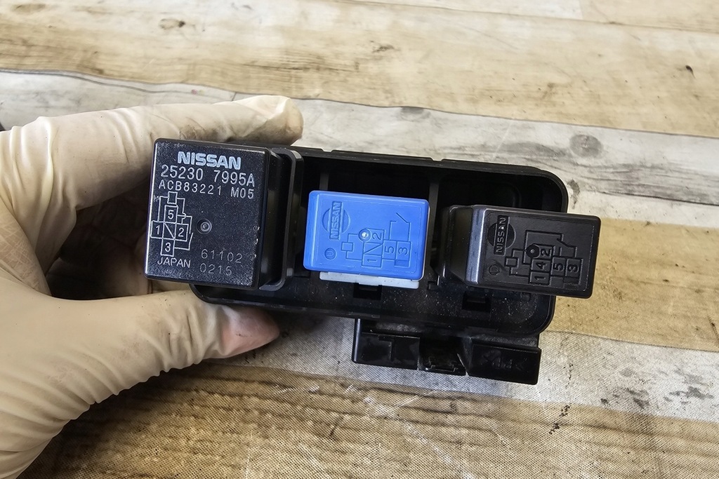 фото №14, Реле infiniti q50 252307995a 3.0l бензиновый 298kw 2016