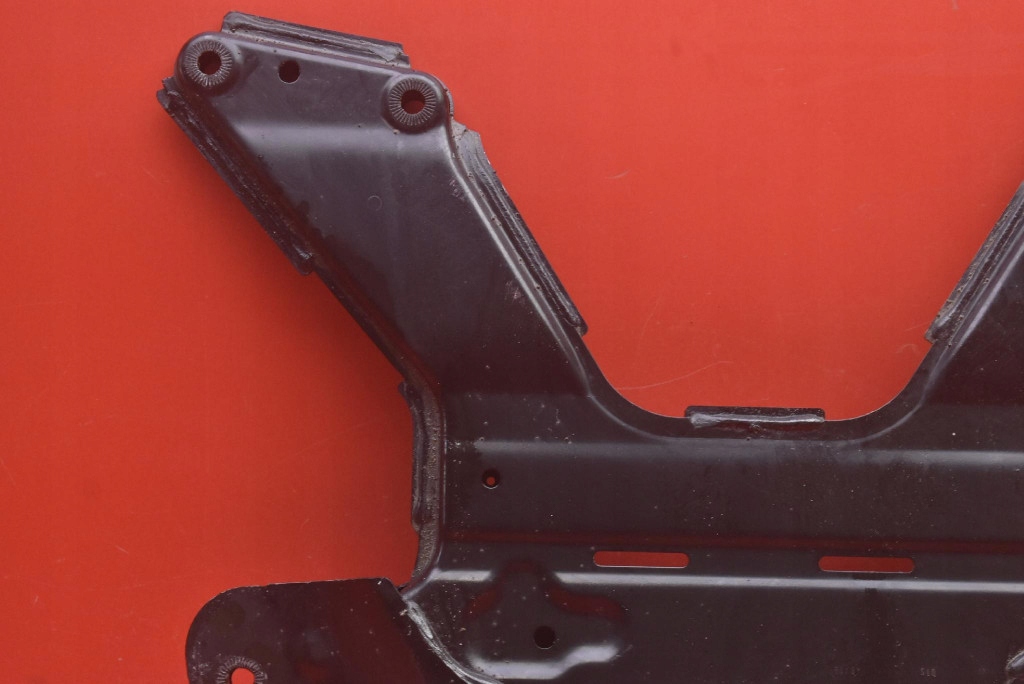 Усилитель подрамник подрамник перед 4kl399345b audi e-tron 55 408 km 18-21 Цена