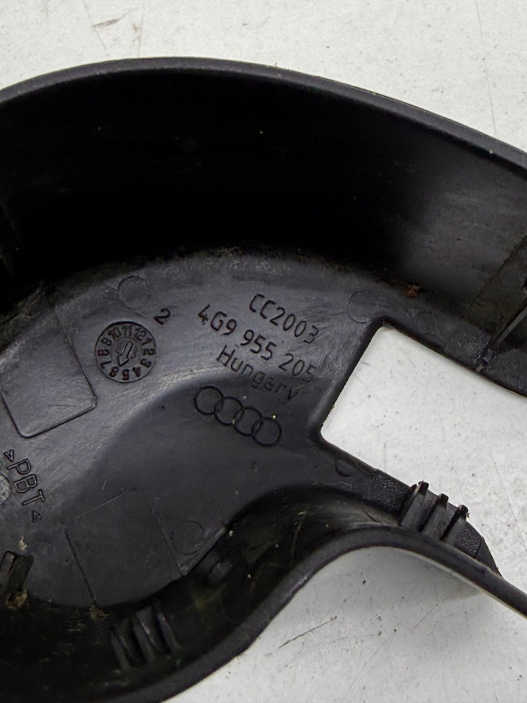 фото №8, Audi a6 c7 kombi avant захист накладка задній двірники оригінал