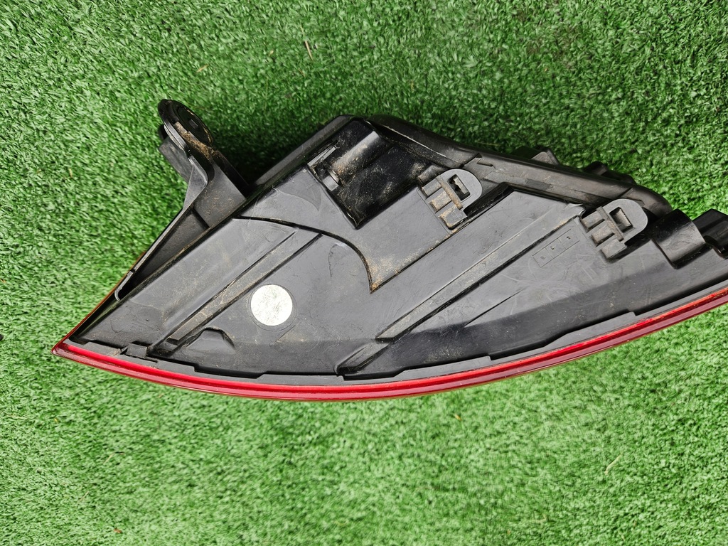 фото №11, Лампа правый задняя audi a4 b9 8w kombi