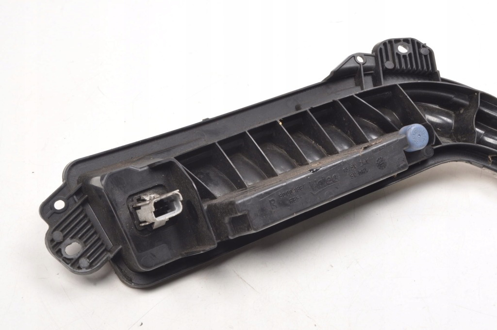 Peugeot 308 cc рестайлинг  фара свет led светодиодная правый  90001887 с Разборки