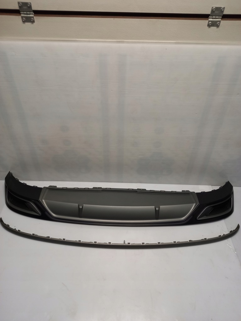 фото №8, Дифузор спойлер бампера задня audi q8 s-line 4m8807521c