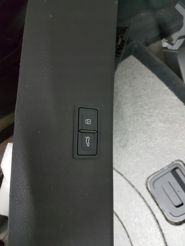 фото №12, Обладнання багажника audi etron 4ke багажник e-tron