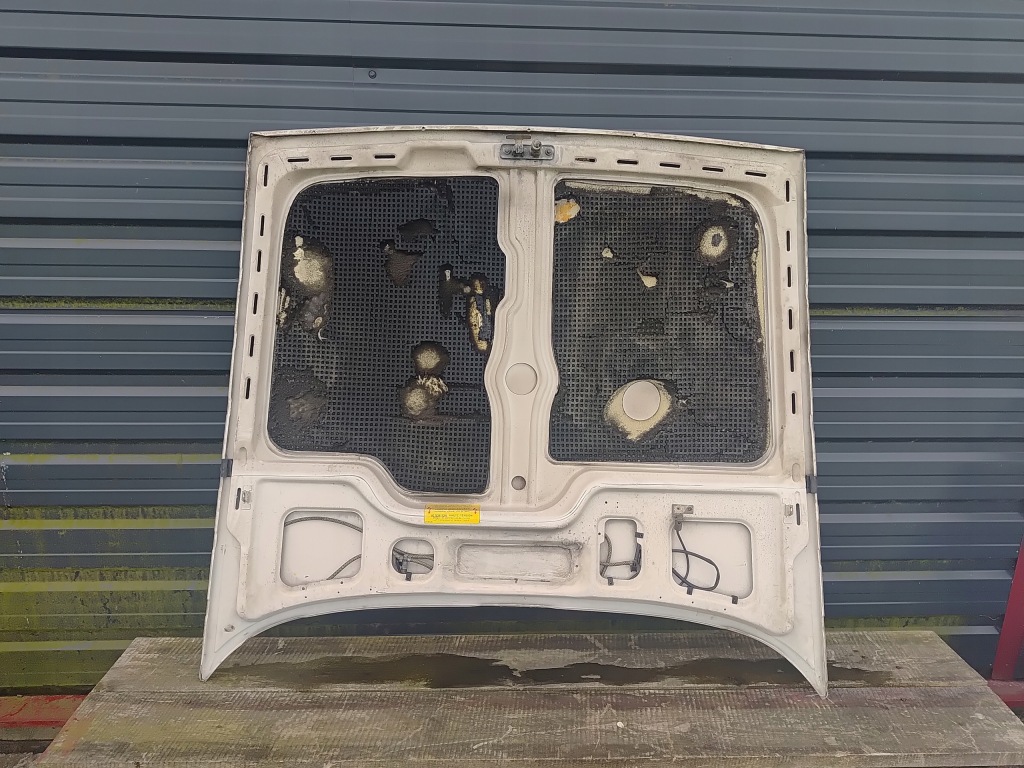 Porsche 924 капот Київ