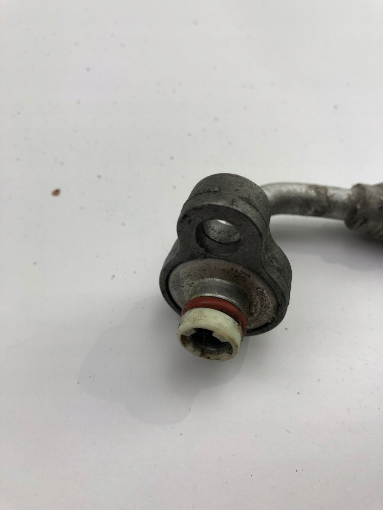 фото №5, Volvo v40 2.0 d трубка пабтрубок  кондиционера 31291413