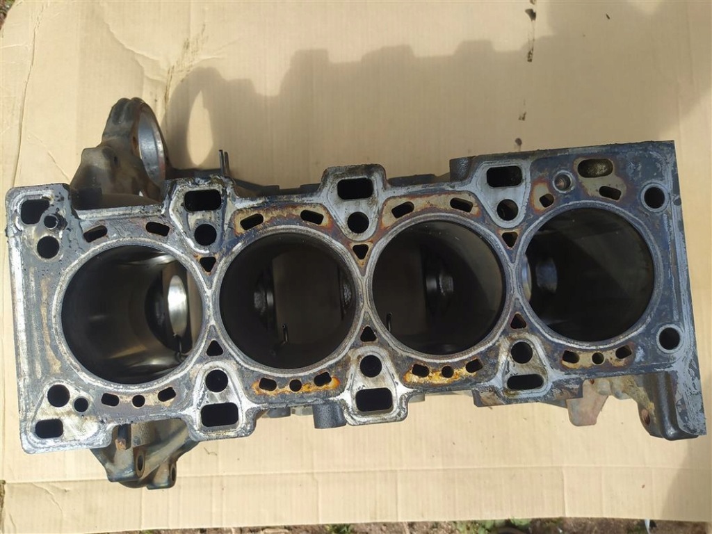 Купить Блок ssangyong rodius korando 2.0 d xdi 6710110501