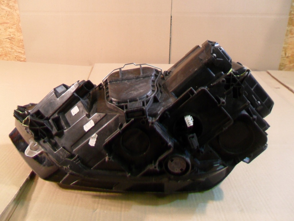 фото №12, Vw golf 7 517 sportsvan правая лампа перед ксенон