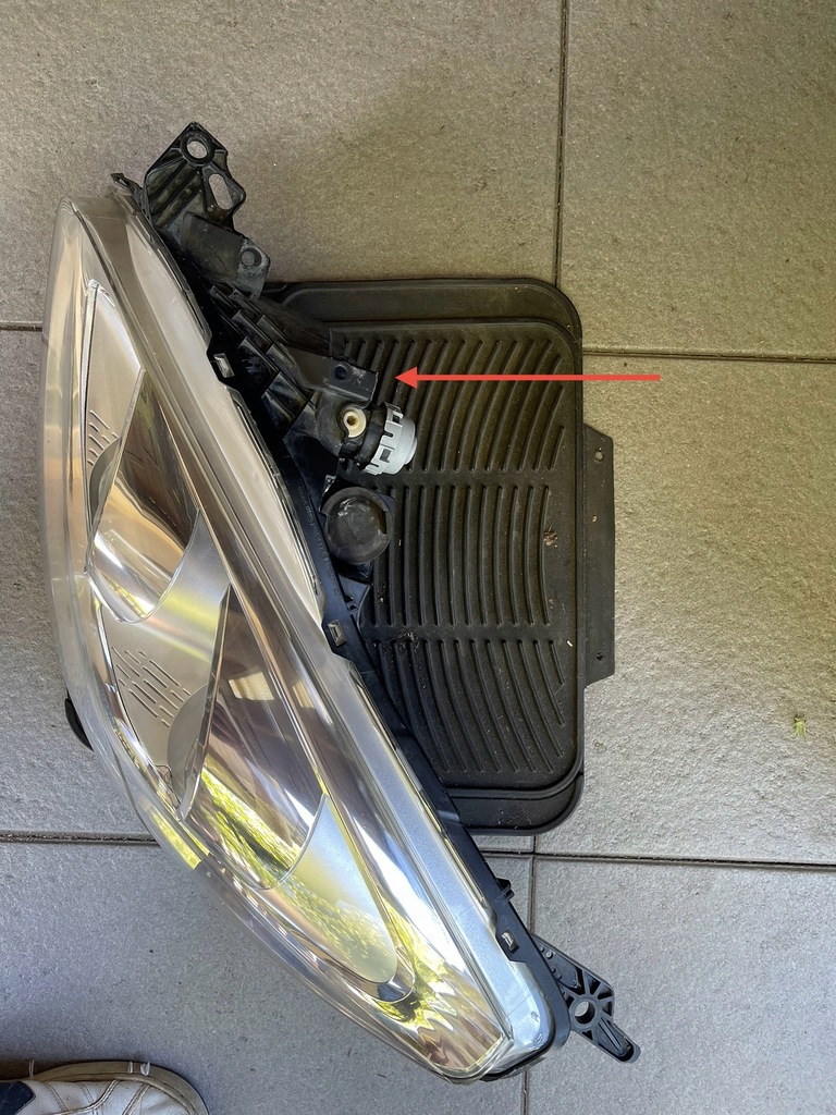 фото №9, Лампа левая peugeot 508 89905869