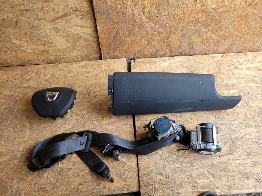 фото №1, Подушка водія пасажира dacia duster i lift ремені