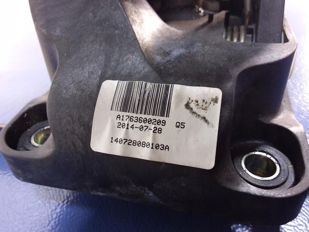 фото №10, Mercedes cla w117 w176 вибірник домкрат коробки