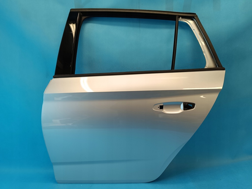 фото №1, Skoda scala lift 1.0 tsi 85kw 2024 r двері лівий задня la7w 657833051b