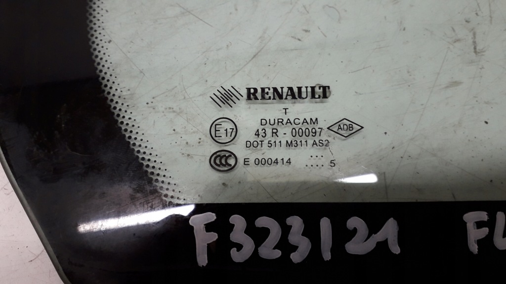 фото №4, Renault fluence стекло правый задняя треугольник
