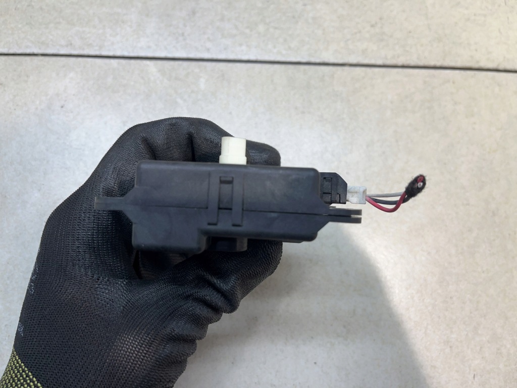 фото №5, Моторчик отопителя laguna iii 2.0 dci 52410555 a24851a8400001