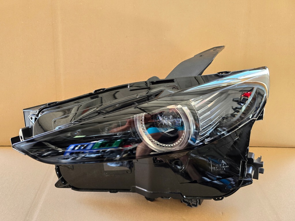 Купити Mazda cx30 cx-30 фара ліва led dfr7-51040