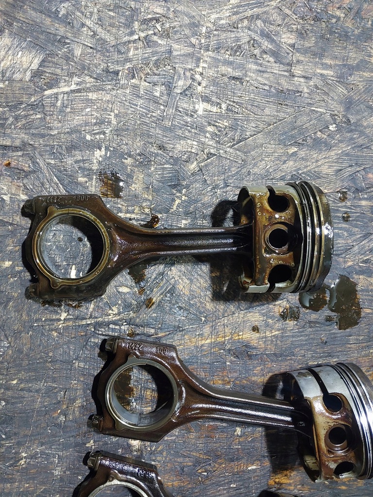 фото №6, Поршень шатун bmw e39 520i m52b20 1xvanos