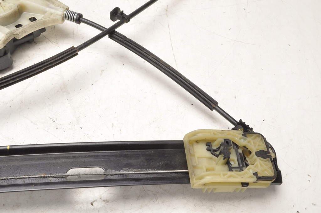 фото №11, Ibiza v подъемник стекло левый перед 6f0837461