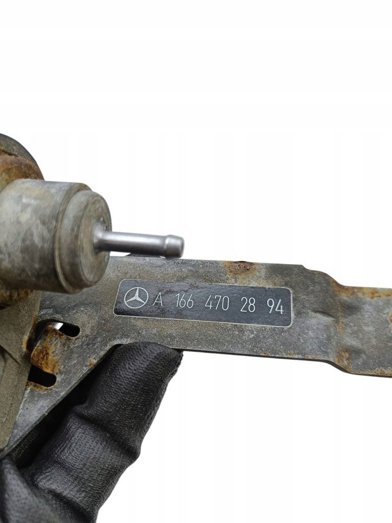 фото №8, Mercedes-benz ml w166 2014 помпа топлива webasto