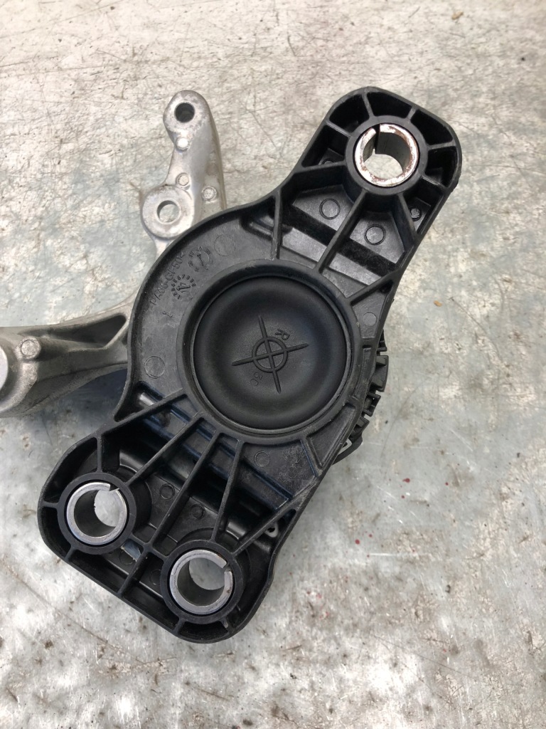 фото №4, Renault talisman 1.6 tce кронштейн кронштейн двигателя подушка