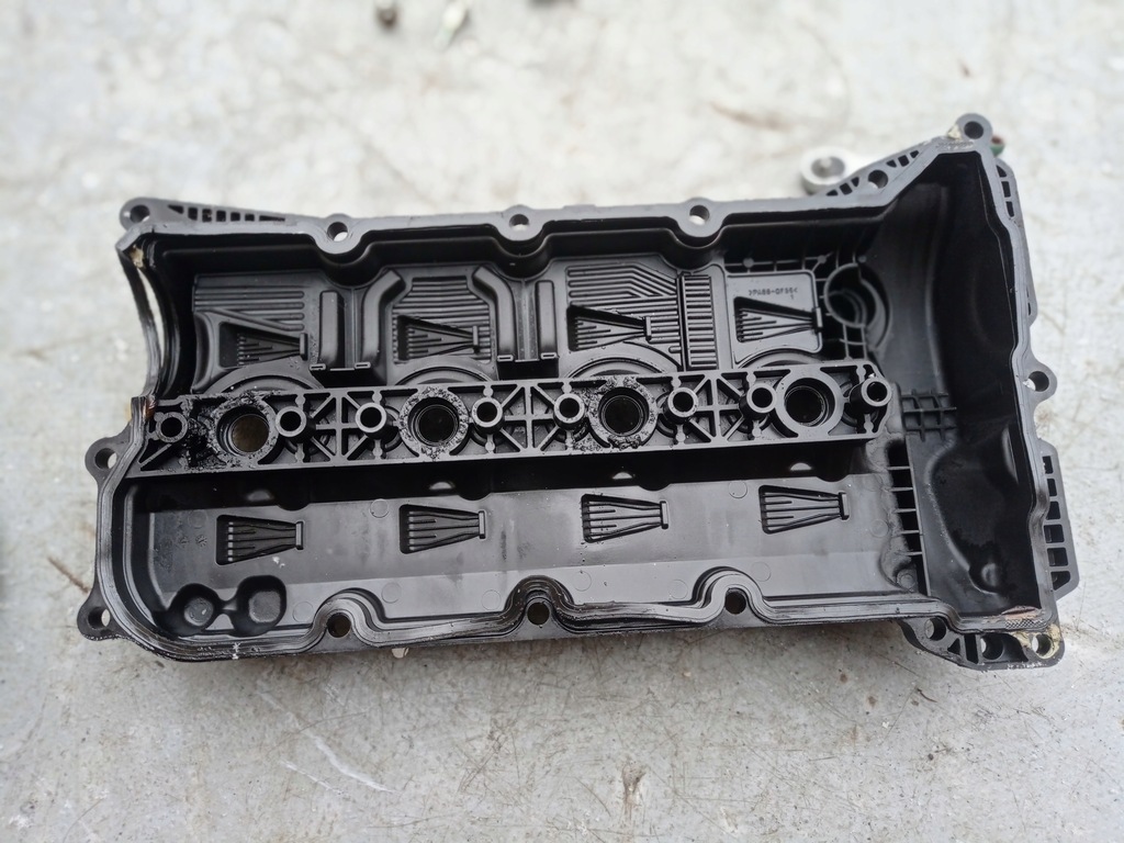 фото №3, Крышка клапанов mazda 2.2 citd r2aa r2aa10220