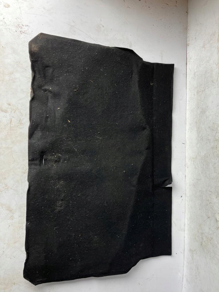 фото №1, Обшивка багажника peugeot 208