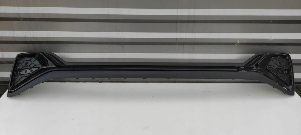 фото №1, Молдинг накладка решётка бампера задняя audi sq2 81a lift