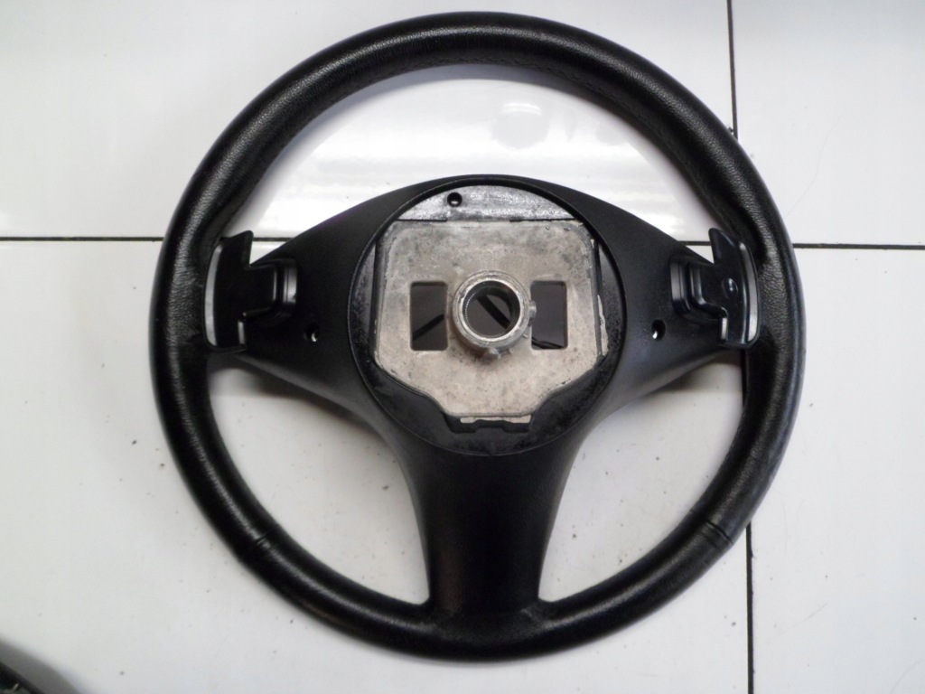 Купити Mercedes c w204 повітропровід a2044602703 подушка 20486043029