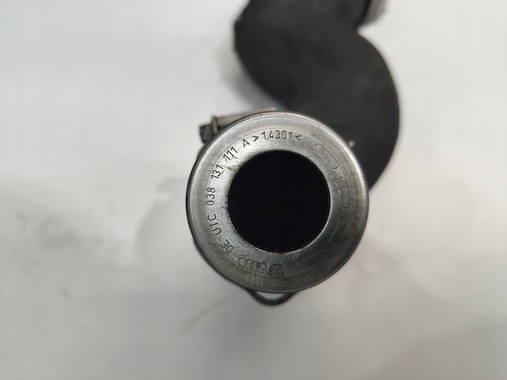 фото №7, Труба шланг интеркулер audi a4 b7 8e0145790d оригинал !!!