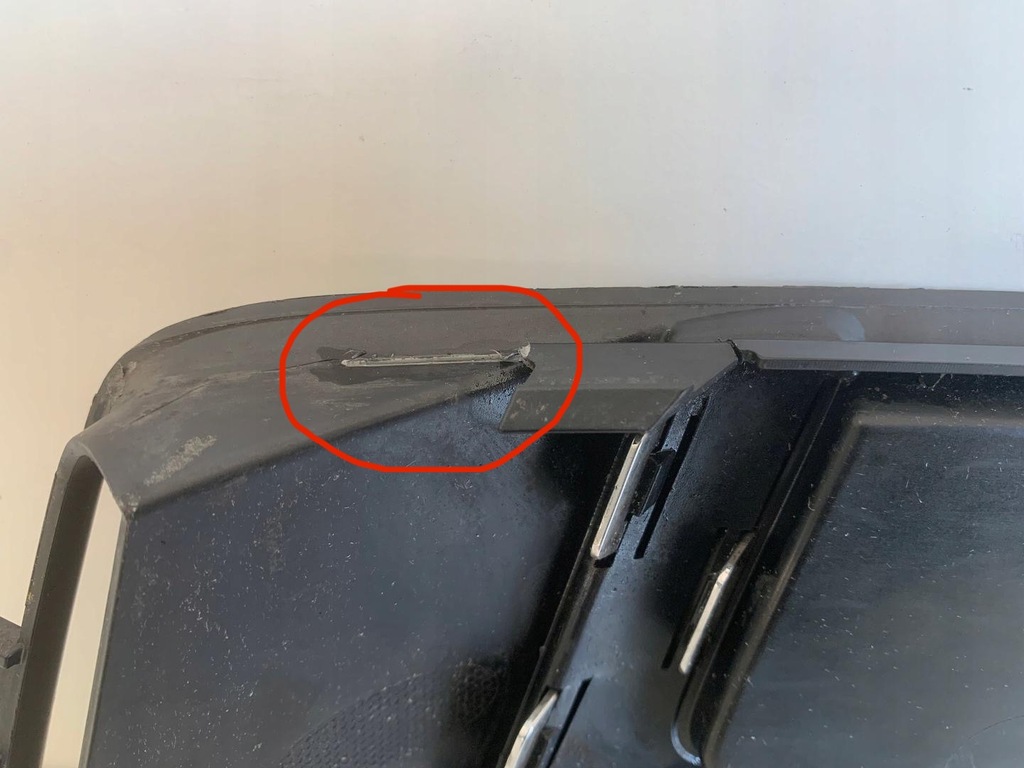 фото №7, Audi a4 s4 s-line решётка бампера левая перед 8w0807681f