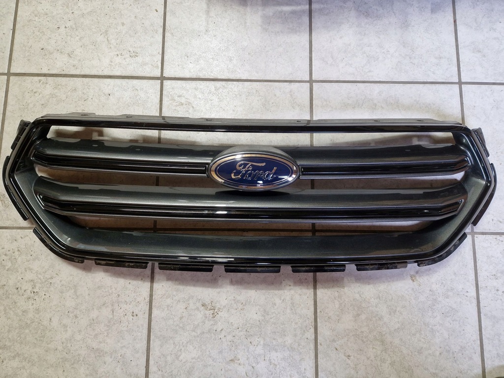 фото №3, Решітка радіатора решітка радіатора ford kuga ii lift 2016r-