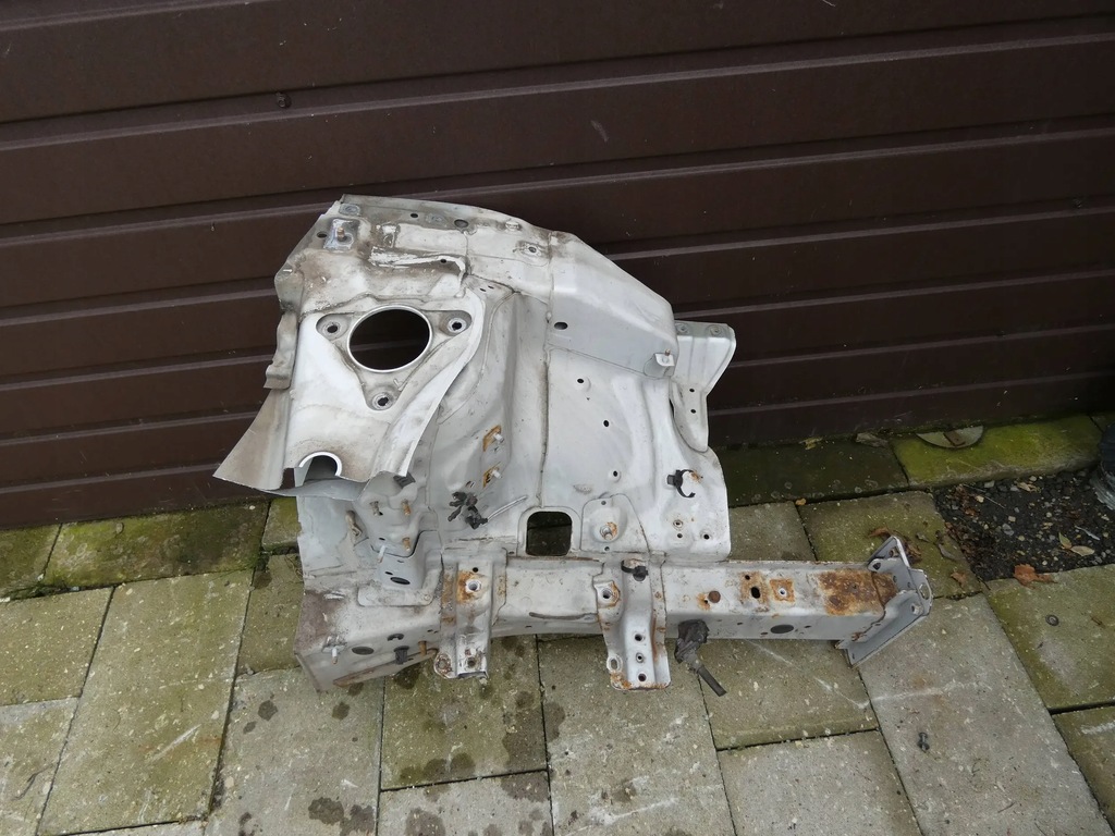 фото №1, Hyundai i40 лонжерон четверть зона левый перед