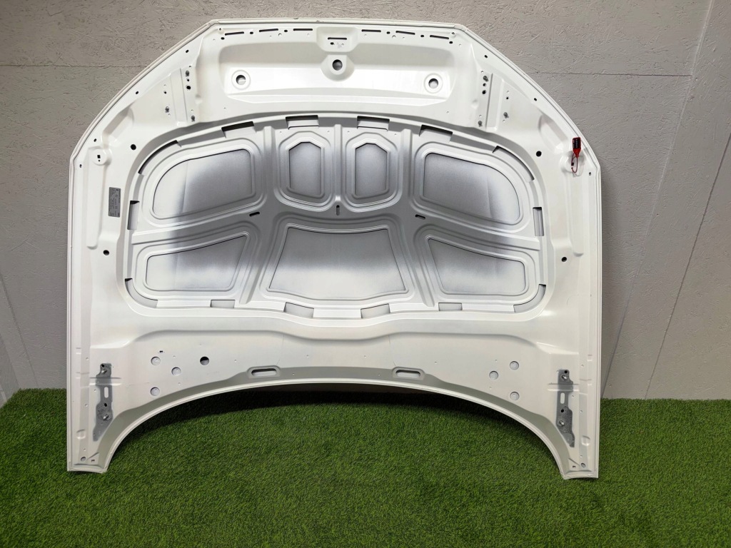 Капот кришка двигуна audi a4 b9 8w 8w0 оригінал Недорого