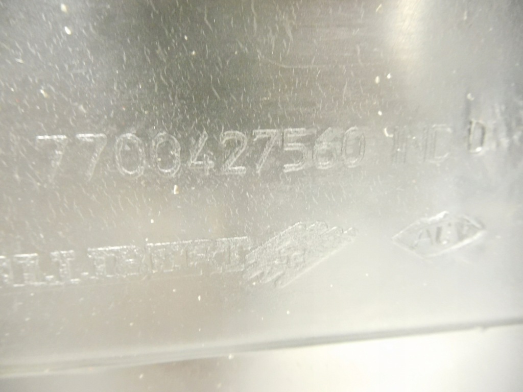 Бампер перед renault megane i 7701471765 в Украине