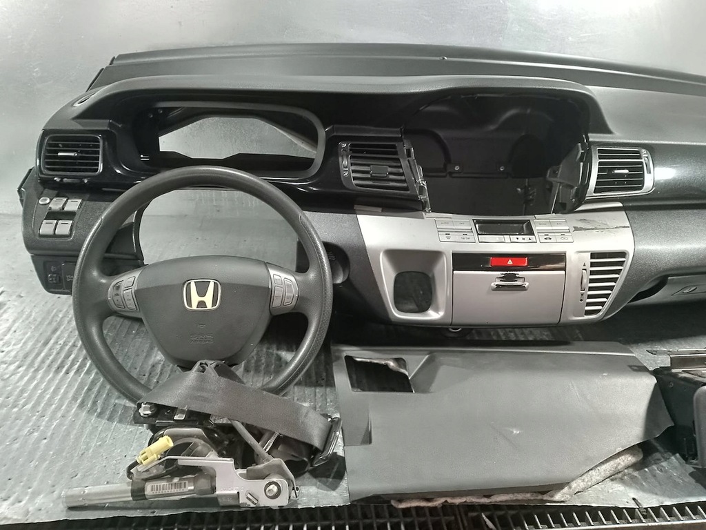 фото №7, Приборная панель приборная, консоль подушки безопасности ремни honda fr-v