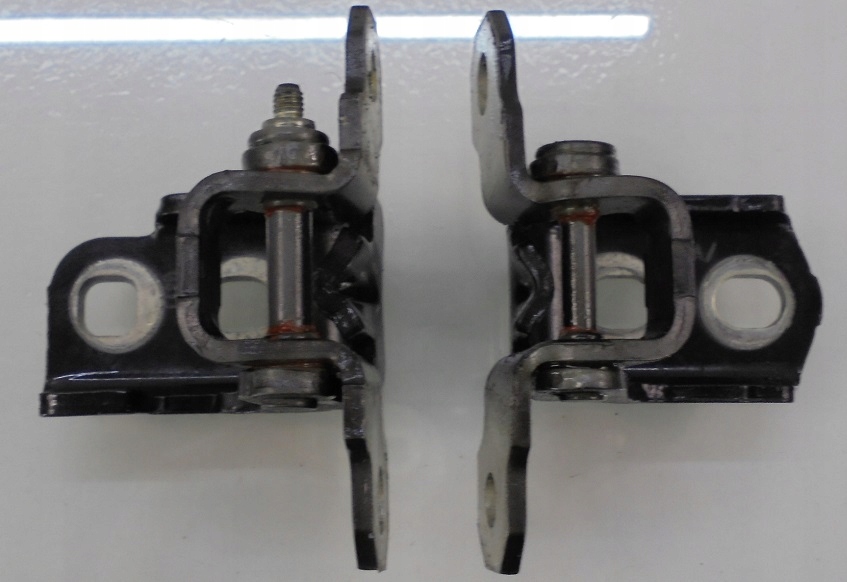 фото №1, Renault laguna iii lift петли дверь правый задняя hb