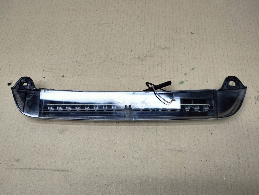 фото №7, Лампа третий свет стоп крышки задняя mitsubishi grandis 2003-