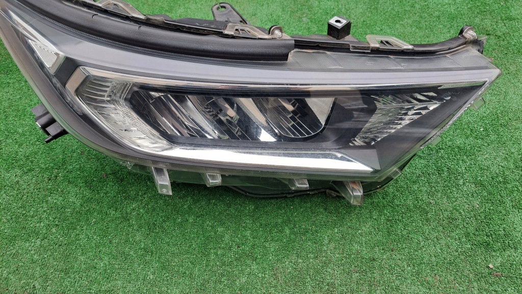 фото №1, Toyota rav4 5 v full led лампа передняя