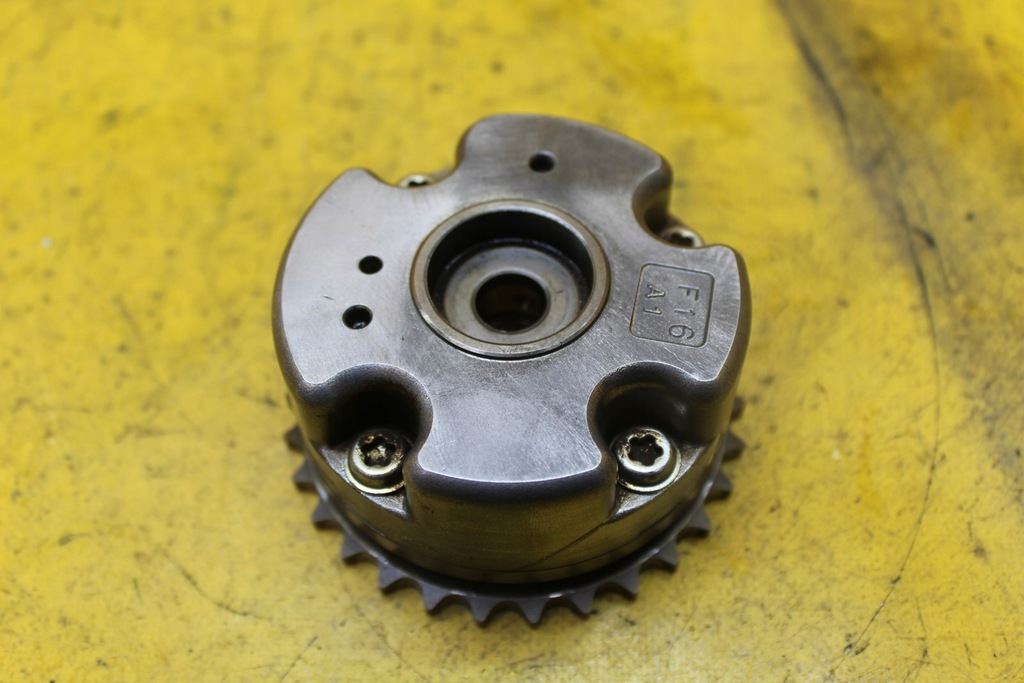 фото №1, Варіатор правий всмоктуючий a8 d3 4.2 fsi 06e109083l