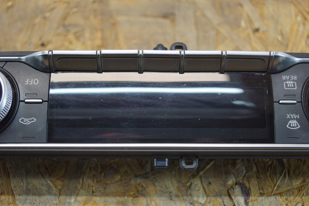 фото №8, Панель кондиционера audi a4 b9 8w0820043f