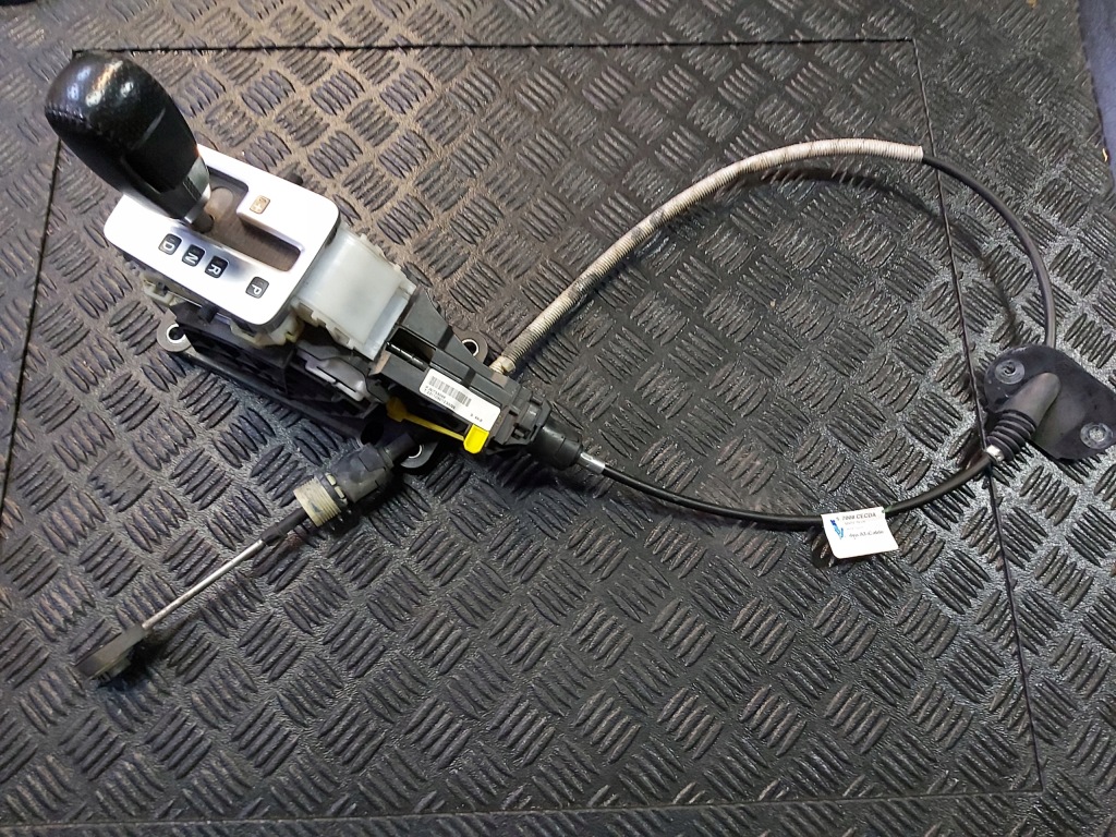 фото №1, Домкрат ручка выборщик 30733069 volvo xc60 i