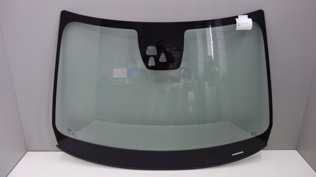 фото №1, Volvo xc60 lift стекло лобовое orygina датчик камера