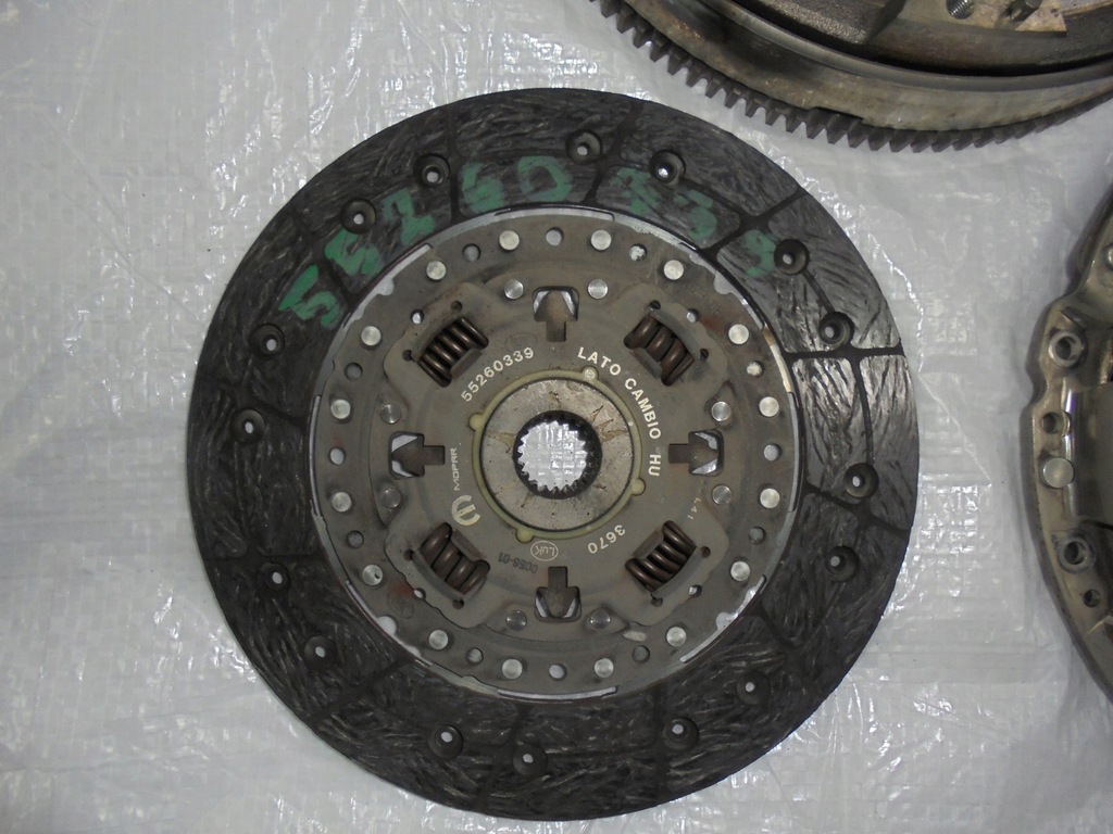 фото №2, Сцепление колесо двухмассовый прижим jeep renegade 1.4